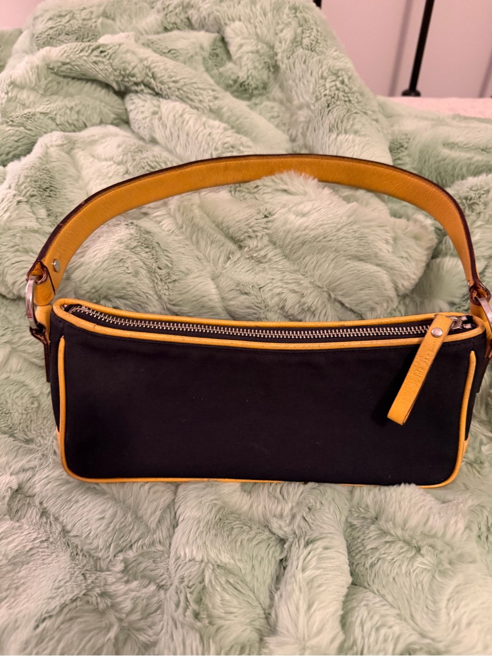 Kate Spade rare canvas and leather black and yellow Shoulder Bag